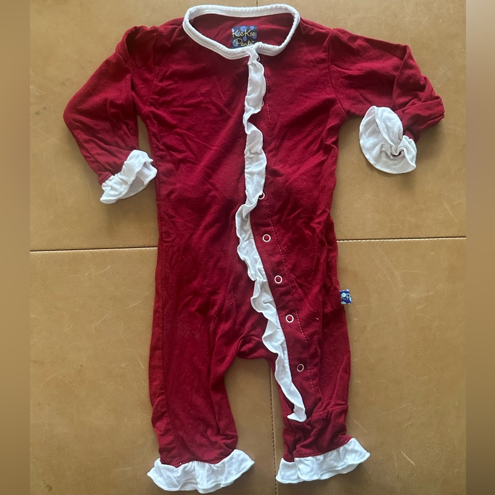 💙$5 FLASH SALE💙Kickee Pants Viscose Bamboo Snowflake Jumpsuit Newborn